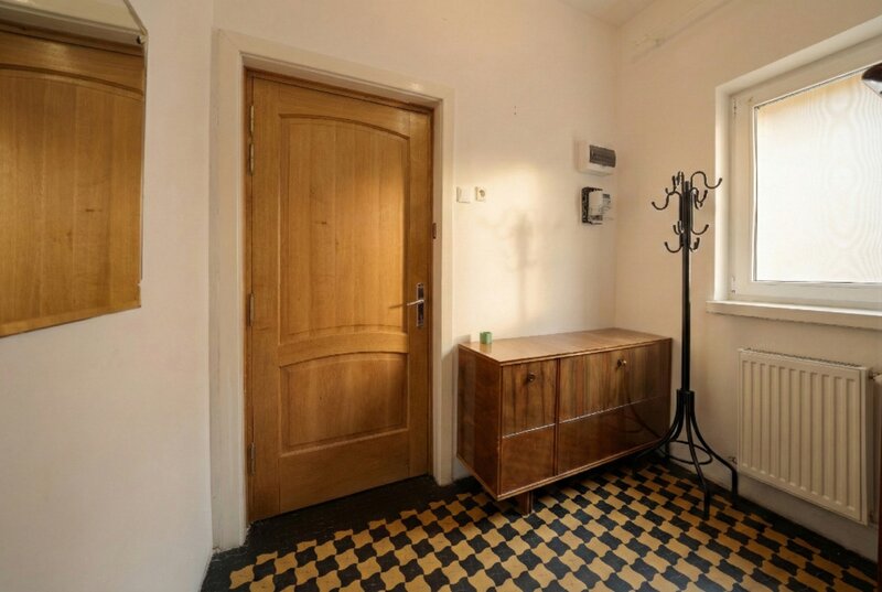 Pache Protopopescu, etaj 1, vila 120 mp utili, 80 mp spatii comune, PRO TV,